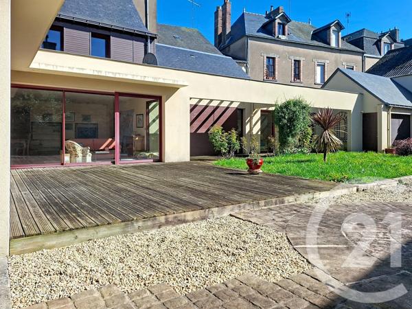 Maison à vendre  6 pièces - 120 m 2   CHATEAUBRIANT  - 44