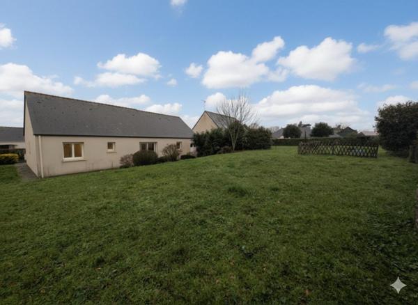 Maison de plain-pied 4 pièces – Segré-en-Anjou Bleu