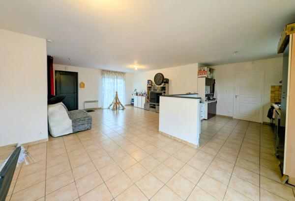 Maison de plain-pied 4 pièces – Segré-en-Anjou Bleu