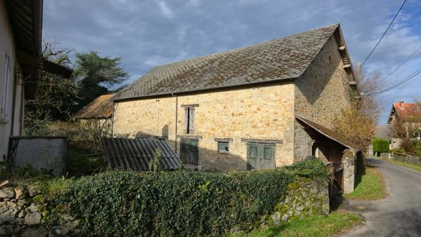 Dpt Corrèze (19), à vendre ESTIVAUX propriete P7