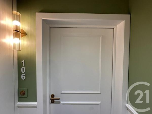 Appartement F3 à vendre  3 pièces - 65,60 m 2   LE FENOUILLER  - 85