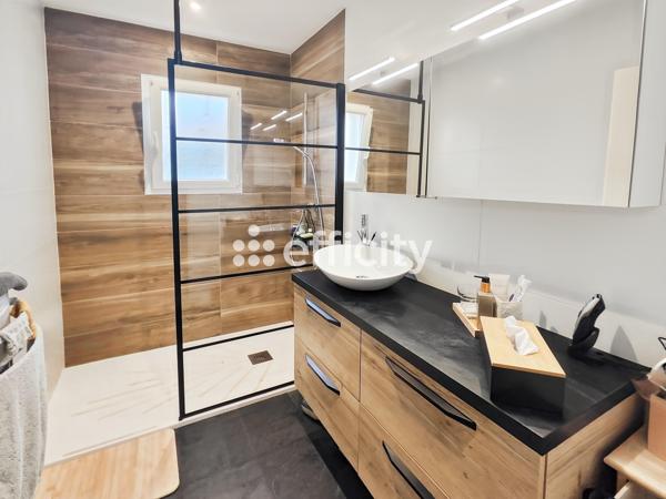 Maison 4 pièces - 94 m²