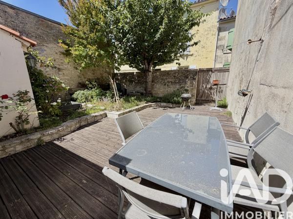 Maison à vendre 5 pièces 108,6 m² Tonnay-Charente