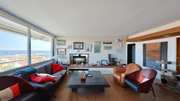 Architecture contemporaine - 1977 - V.A SIGALIN - Anglet