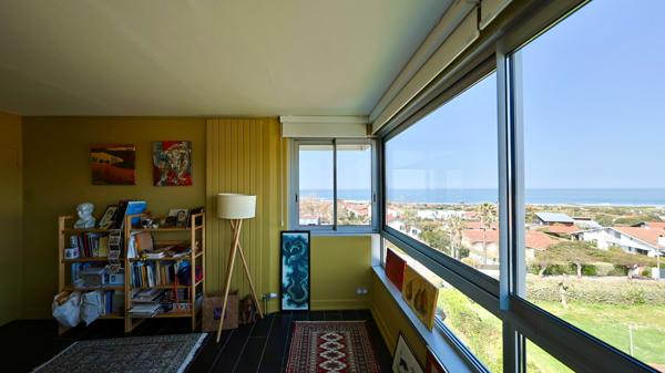 Architecture contemporaine - 1977 - V.A SIGALIN - Anglet
