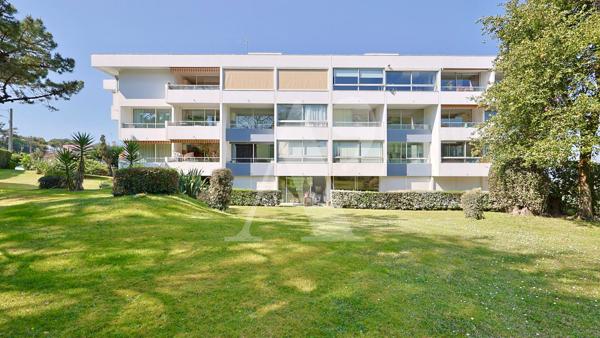 Architecture contemporaine - 1977 - V.A SIGALIN - Anglet
