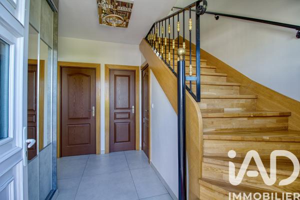 Maison à vendre 5 pièces 145 m² Saint-Maximin