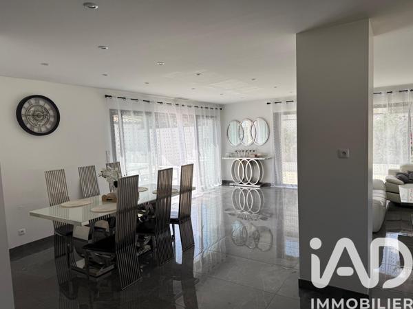 Maison à vendre 5 pièces 170 m² La Lande-de-Fronsac