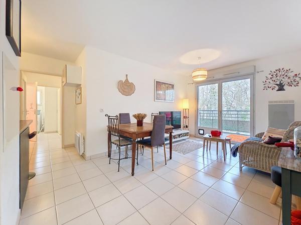 Saint-Jean (31240) À VENDRE - Saint Jean (31240) - Appartement T3 sans vis à vis