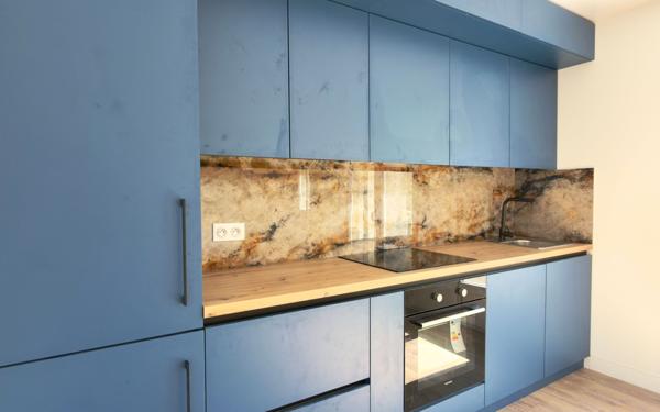 Appartement à vendre    4 pièces • 80 m2 Salon-de-Provence