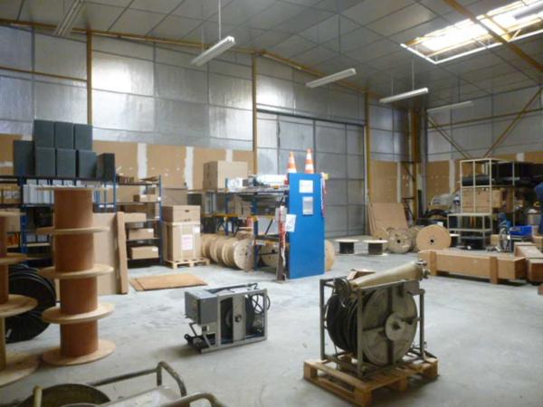 Local D’activité 440m² – Durtal