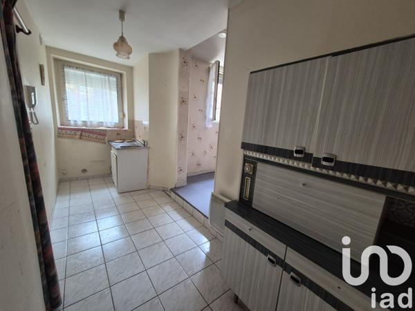 Appartement 2 pièces de 39 m² à Charleville-Mézières (08000)