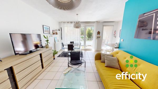 Appartement
         3 pièces
        - 65 m² 309 900 € *