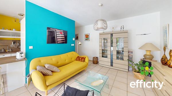 Appartement
         3 pièces
        - 65 m² 309 900 € *