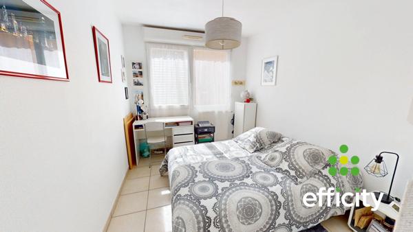 Appartement
         3 pièces
        - 65 m² 309 900 € *