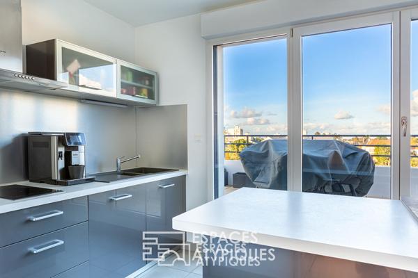 100m² au dernier étage avec terrasse panoramique sur Nantes de 130m²