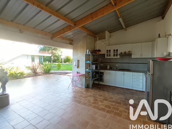 Maison à vendre 9 pièces 210 m² Noyers-sur-Cher