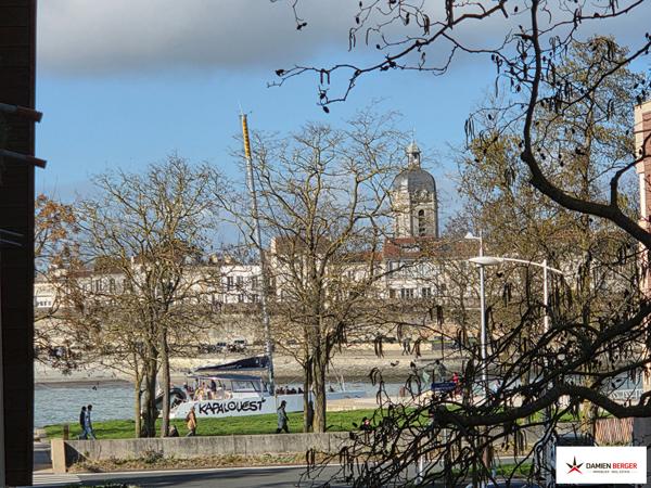 La Rochelle - Vieux port. Grand appartement T2. La rochelle