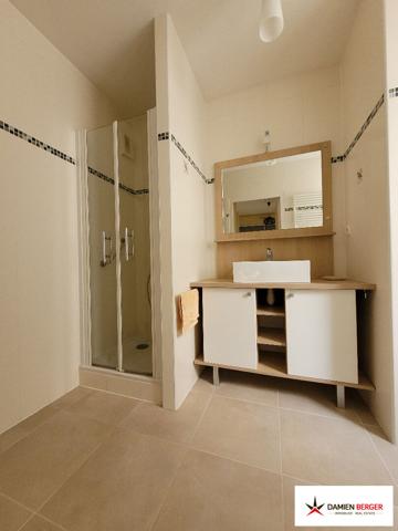 La Rochelle - Vieux port. Grand appartement T2. La rochelle