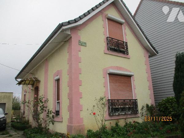 MAISON INDIVIDUELLE A RENOVER DESVRES, 2 chambres, garage et jardin
