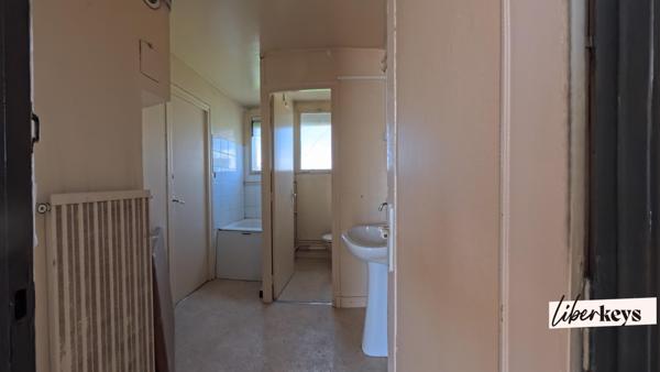 📍 Reims – Appartement T3 de 54 m² avec balcon – Fort potentiel de rénovation ! Idéal investisseur ou premier achat avec travaux