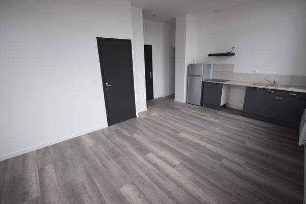 A LOUER : T3 à LILLE • Rue du Long Pot - FIVES • 765 € CC • Réf. 669-001