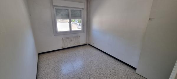 Trans-en-Provence – Appartement T4 – 82 m² – Stationnement libre