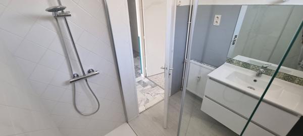 Trans-en-Provence – Appartement T4 – 82 m² – Stationnement libre