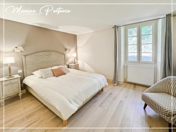 Propriété de charme en pierre – volumes exceptionnels – piscine – vue dégagée – proche Auch
