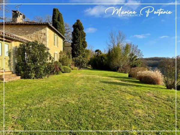 Propriété de charme en pierre – volumes exceptionnels – piscine – vue dégagée – proche Auch