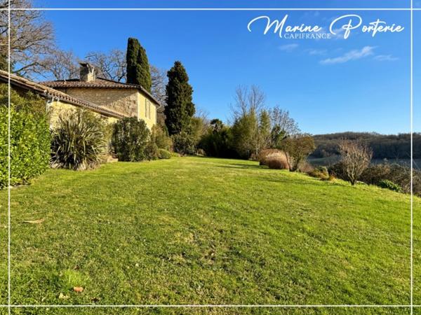 Propriété de charme en pierre – volumes exceptionnels – piscine – vue dégagée – proche Auch