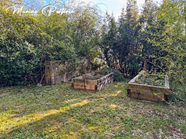 Propriété de charme en pierre – volumes exceptionnels – piscine – vue dégagée – proche Auch