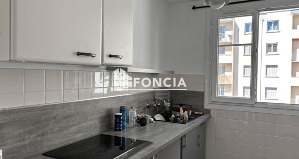 Location Appartement 3 pièces 56.63 m² - Grenoble 38100