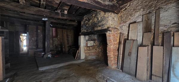 Maison à vendre 6 pièces  ()