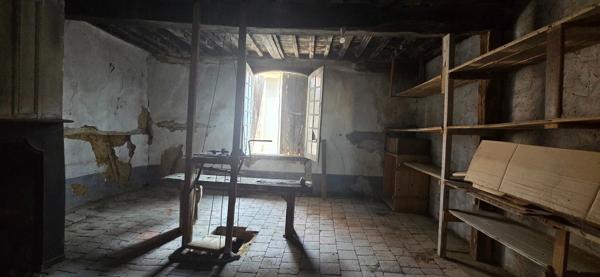 Maison à vendre 6 pièces  ()