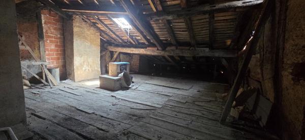 Maison à vendre 6 pièces  ()