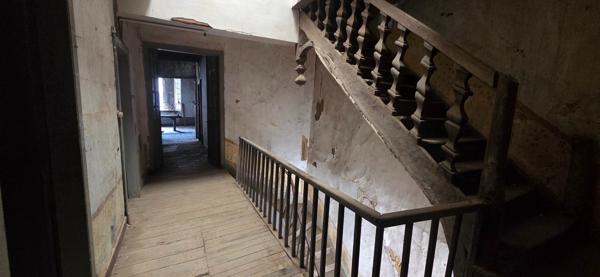 Maison à vendre 6 pièces  ()