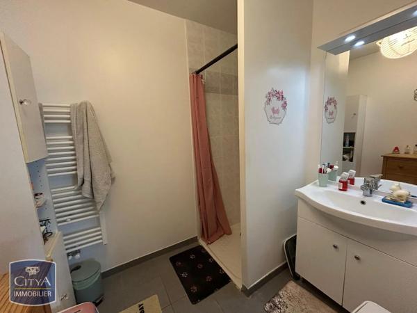 Appartement à louer 2 pièces 43.94m² Nancy (54000)