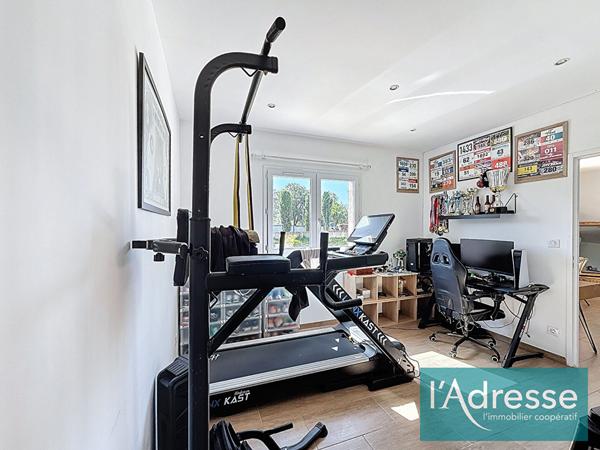 Maison de 175 m² - Bastelicaccia - Plain pied - T2 indépendant
