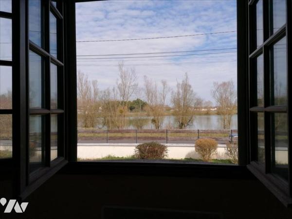 PAVILLON SUR SOUS-SOL