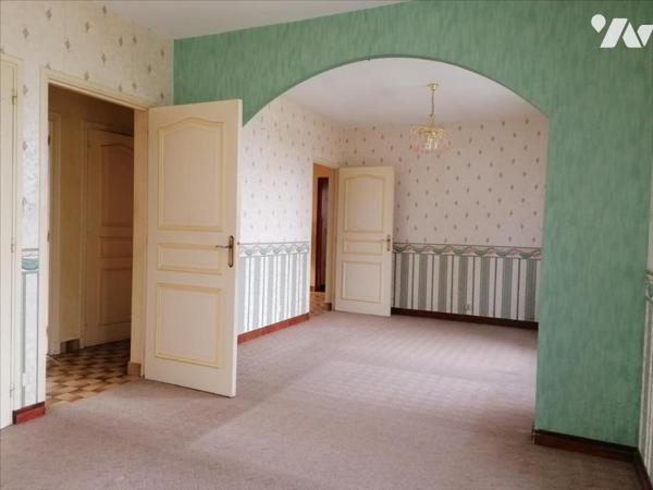 PAVILLON SUR SOUS-SOL