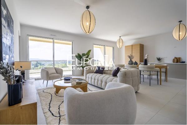 Appartement d'exception T5 110m2 avec 27 m2 de terrasse avec vue d'exception