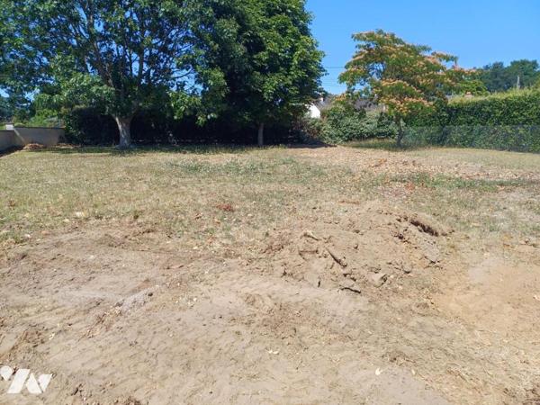 CHANGÉ - Route du Tertre - Terrain Constructible 