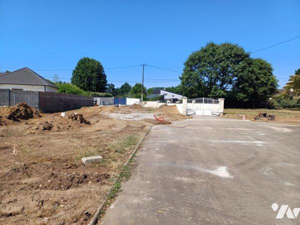 CHANGÉ - Route du Tertre - Terrain Constructible 