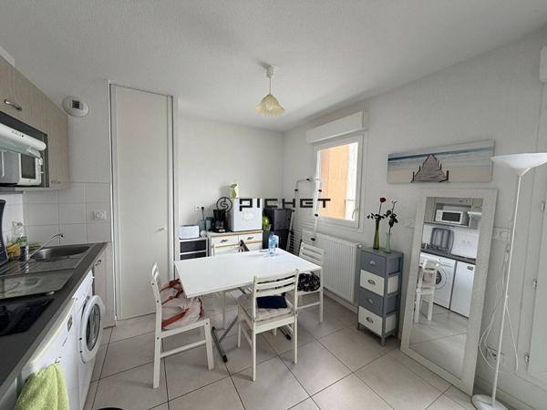 Appartement 2 pièces 45 m² EYSINES - 33320