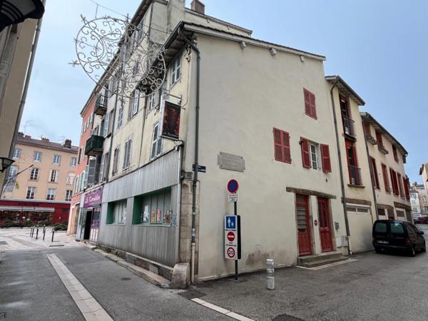Fonds-de-commerce à vendre MACON (71) avec possibilité d'acquérir les murs - emplacement PREMIUM