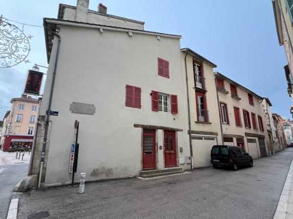 Fonds-de-commerce à vendre MACON (71) avec possibilité d'acquérir les murs - emplacement PREMIUM