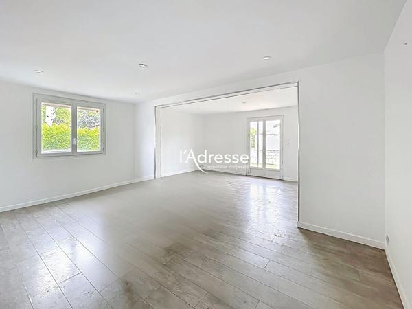 l'Adresse Immobilier - La Salvetat Saint Gilles - Maison T4 de 127 m2 sur un grand terrain piscinable de 1566m² avec garage