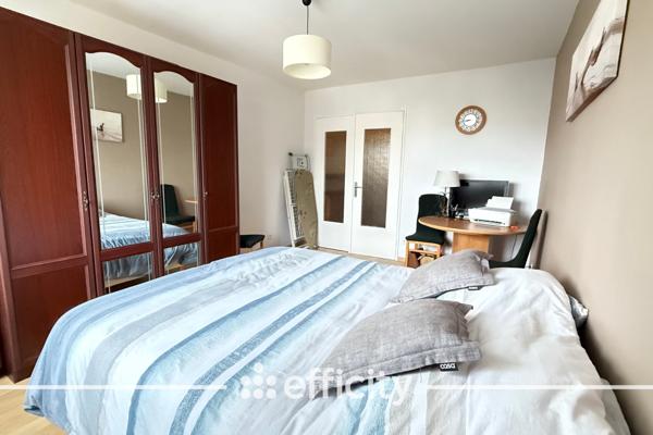Appartement 3 pièces - 93 m² Exclusivité efficity