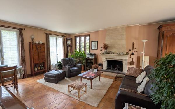 Maison à vendre    7 pièces •  Sucy-en-Brie